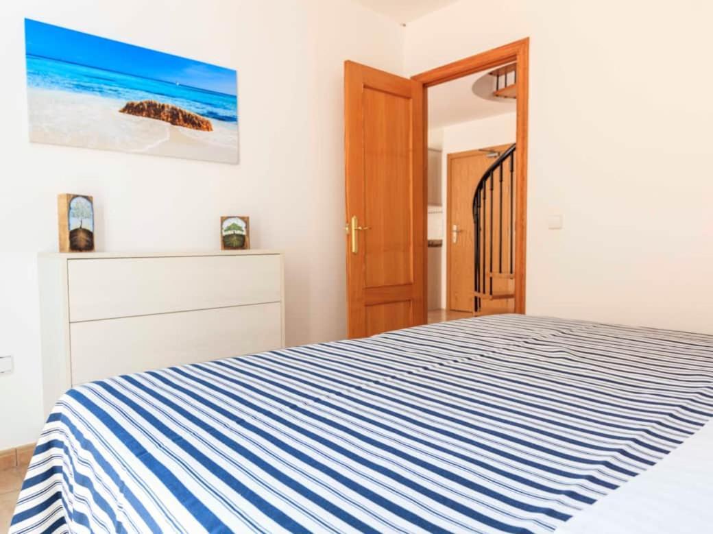 Apartamentos Sa Varadero 3D Vista Mare Laterale Es Pujols Buitenkant foto